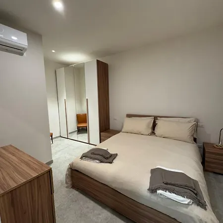 Casa Lucia بيت للعطل
