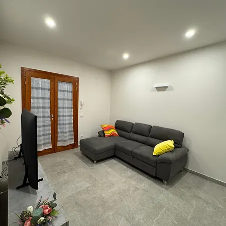 Casa Lucia * سترادا